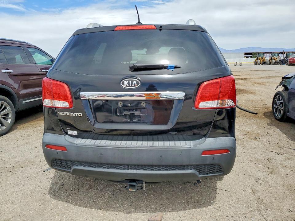 2012 KIA Sorento lx
