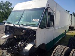 Salvage trucks for sale at Kansas City, KS auction: 2017 Ford F59 Delivery Truck