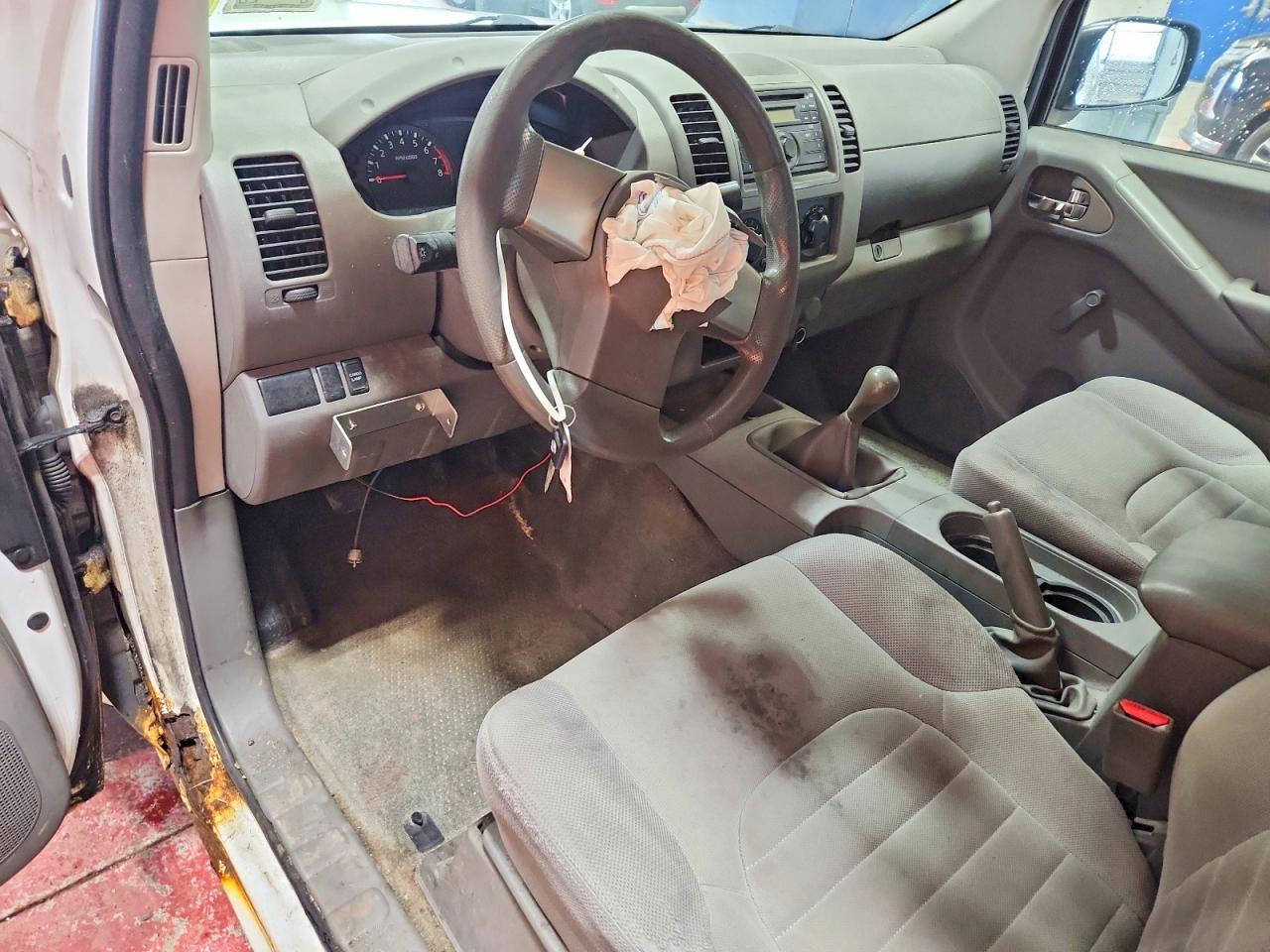 2010 Nissan Frontier XE