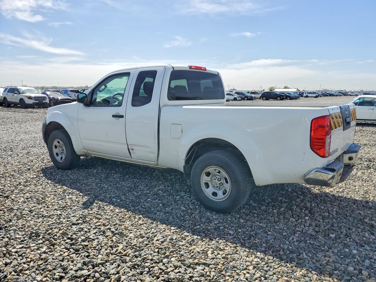 2013 Nissan Frontier s
