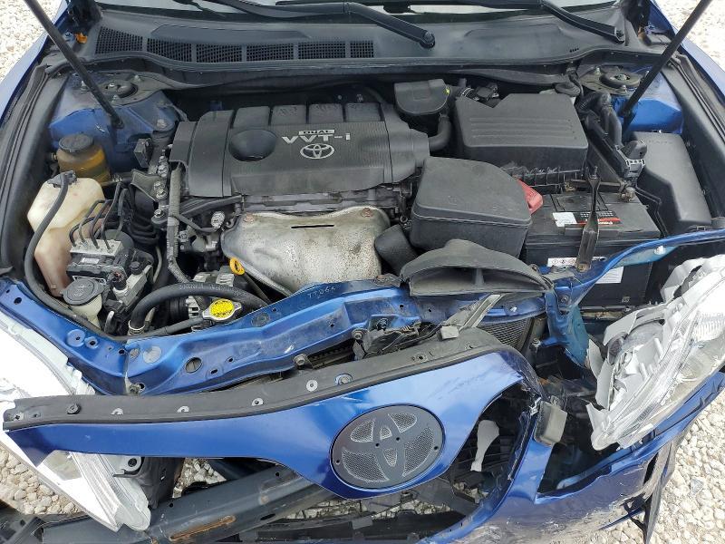 2010 Toyota Camry le