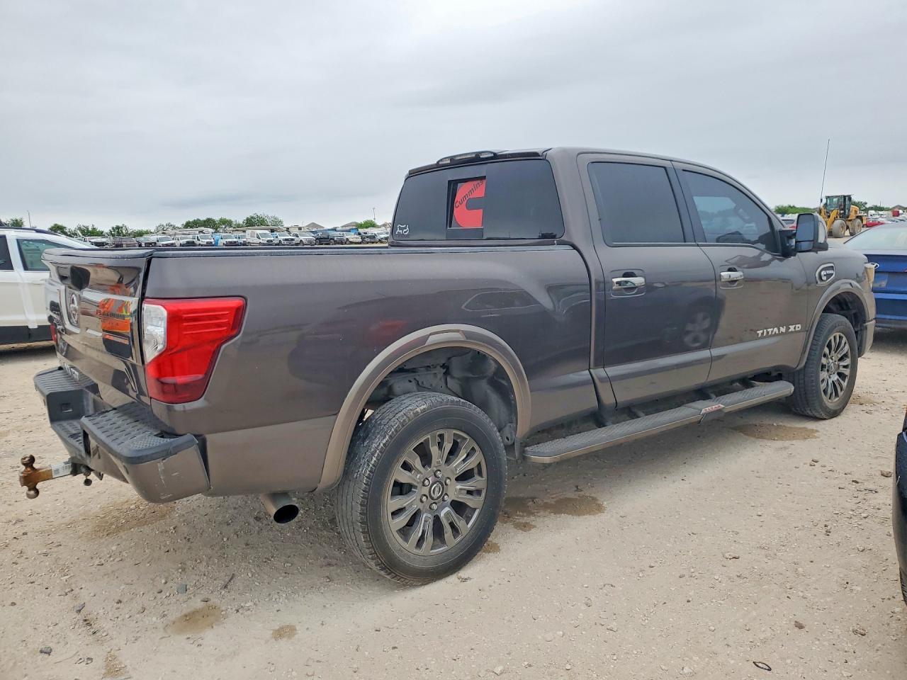 2016 Nissan Titan XD Platinum Reserve