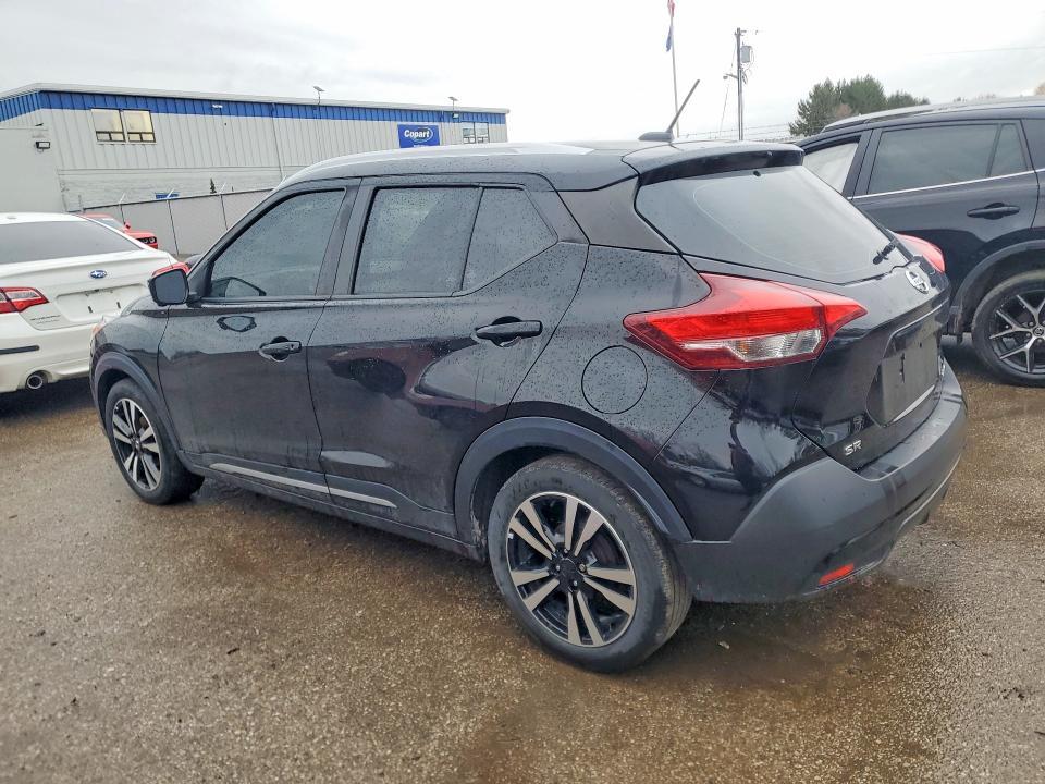2019 Nissan Kicks s