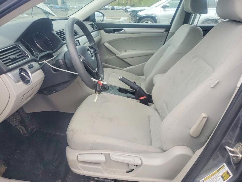 2016 Volkswagen Passat