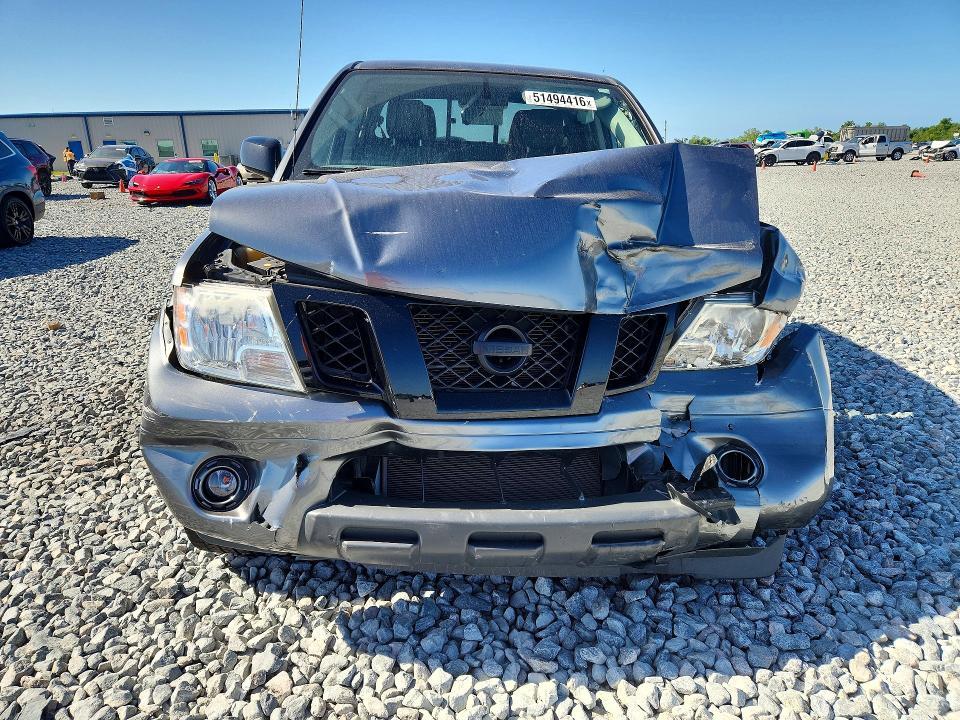 2021 Nissan Frontier SV