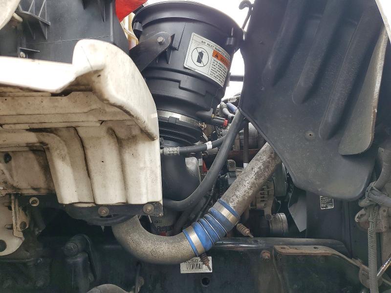 2009 Freigliner 2009 Freightliner Business Class M2 Semi Truck