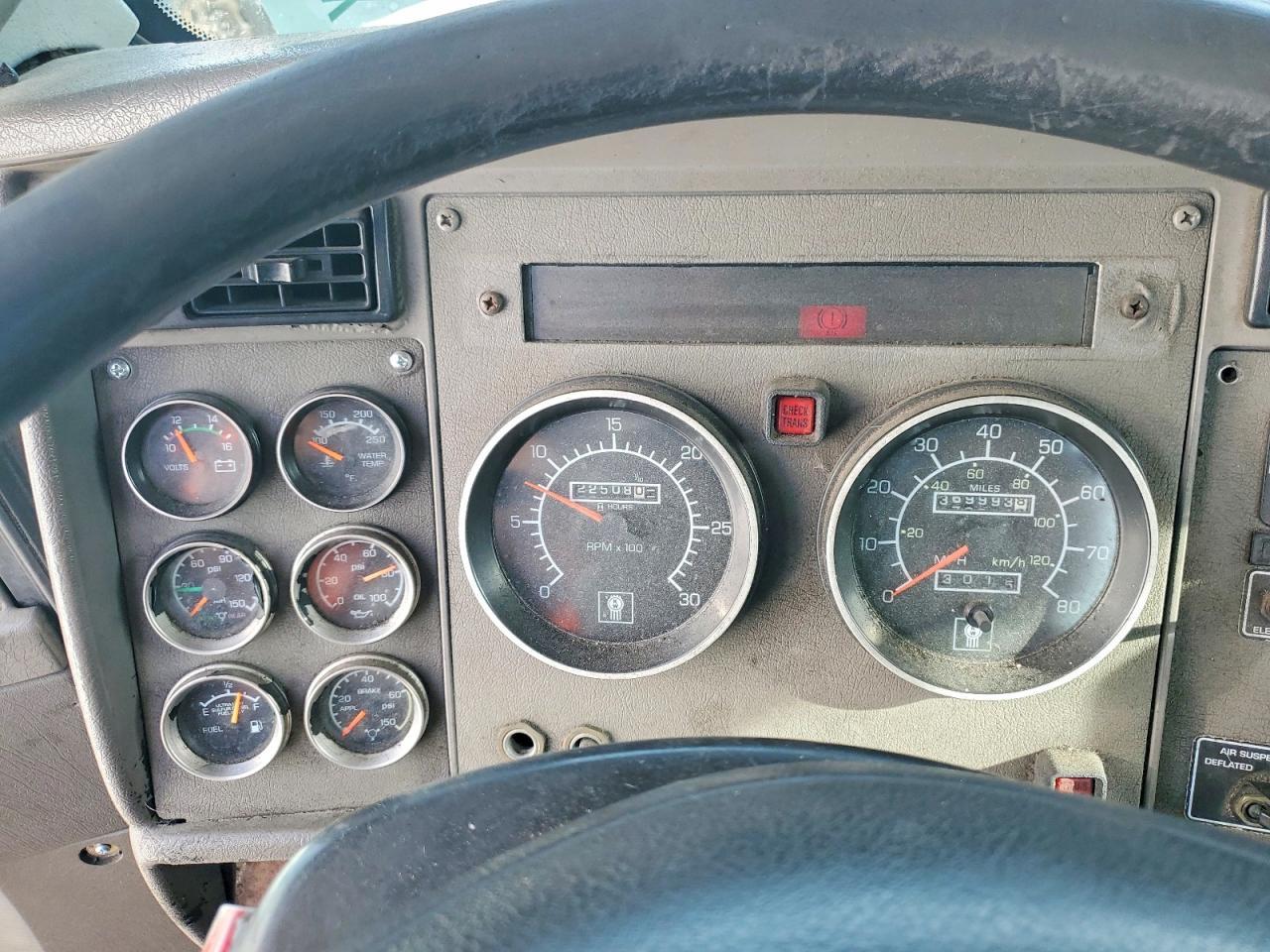 2008 Kenworth Constructi-BOX Truck