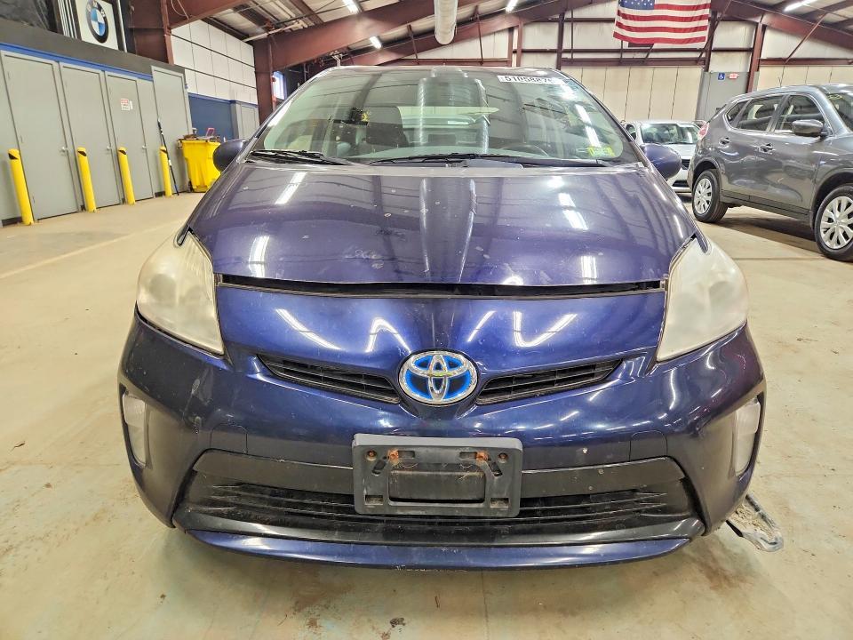 2013 Toyota Prius Three