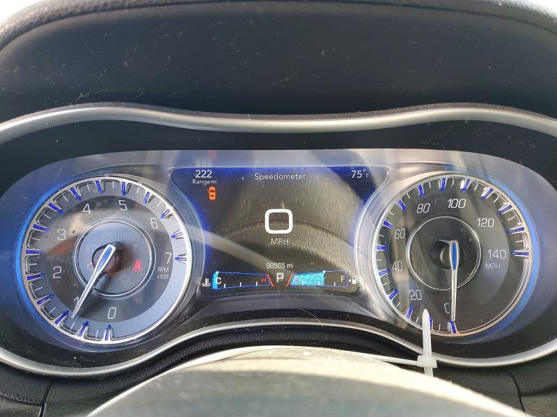 2017 Chrysler 300 Limited