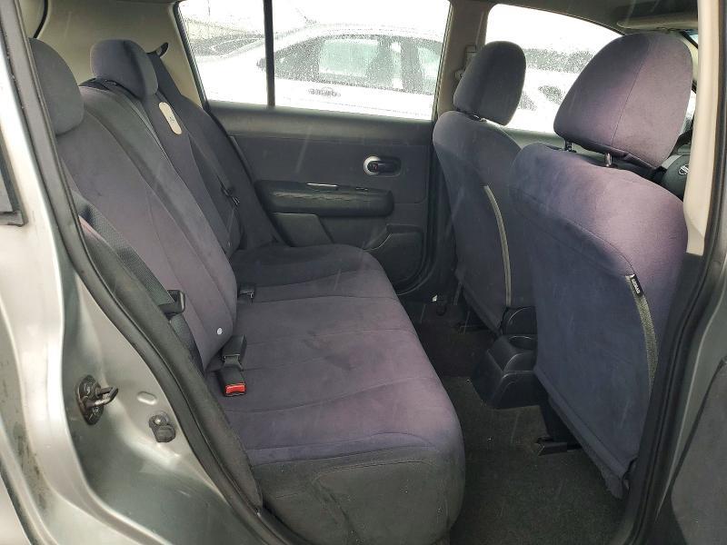 2008 Nissan Versa 1.8 s