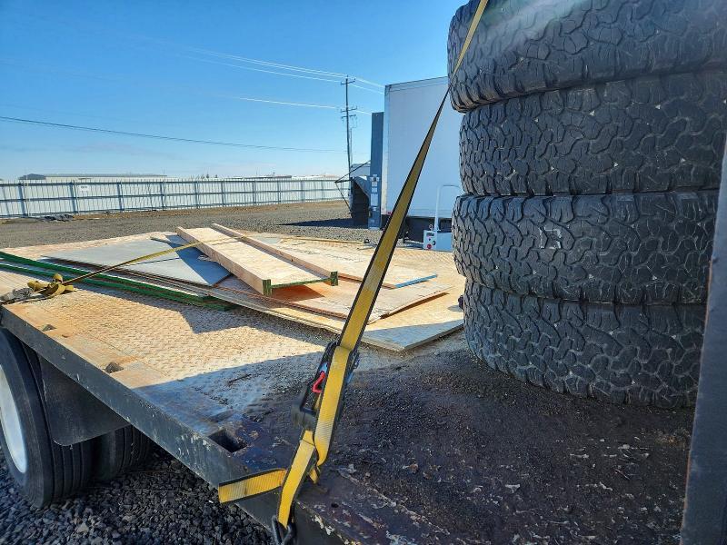 1981 Chevrolet 3800 Flatb