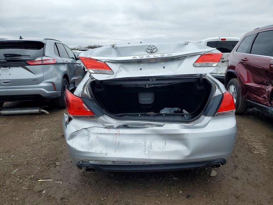 2011 Toyota Avalon Limited