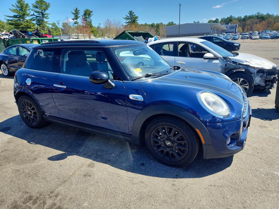 2017 Mini Cooper s