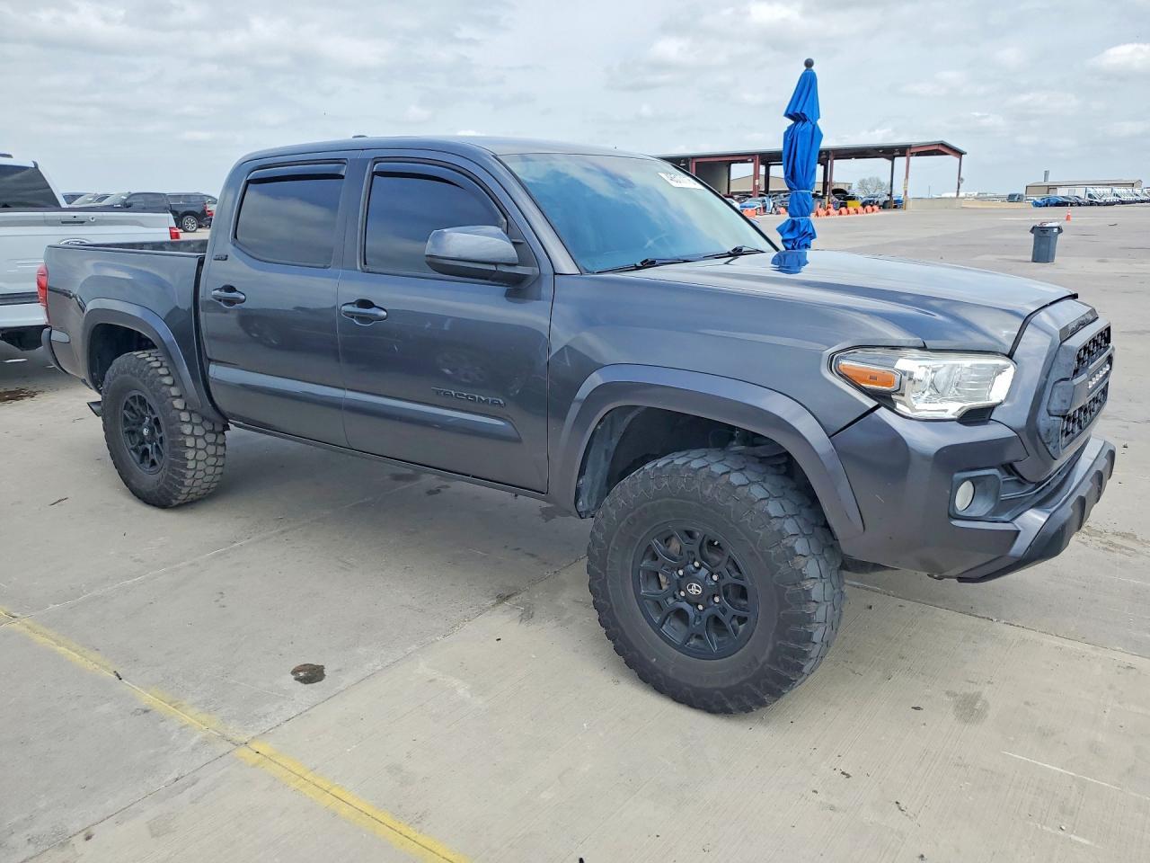 2020 Toyota Tacoma SR5 V6