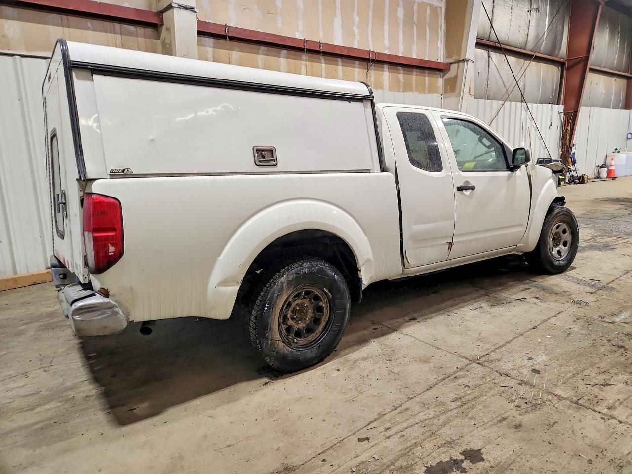 2016 Nissan Frontier S