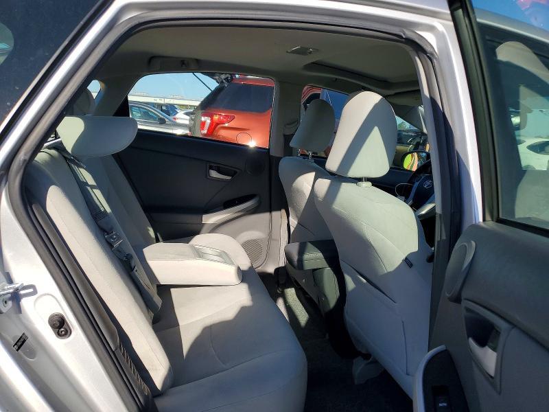 2010 Toyota Prius iv