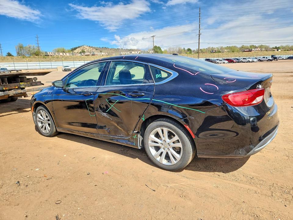 2016 Chrysler 200 Limited