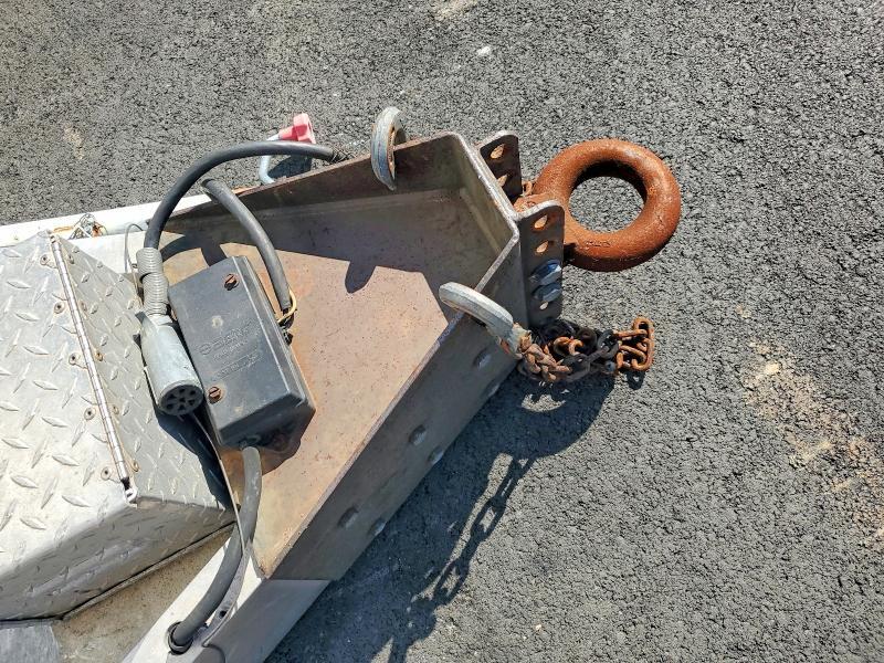 2000 Pelsue Fiber Optic Splicing Trailer