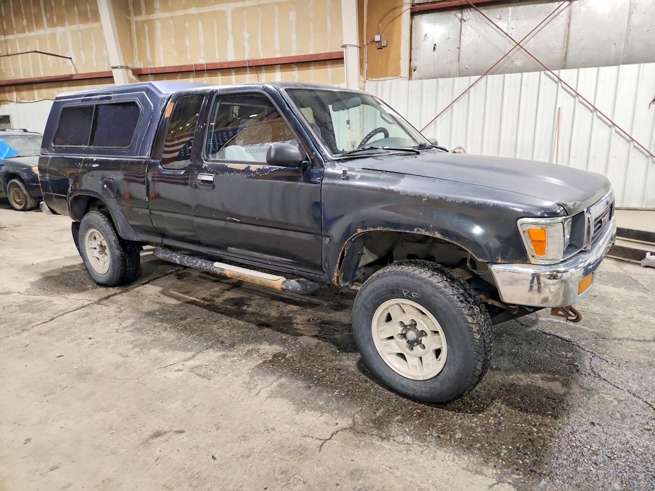 1993 Toyota XTRA/DX/SR