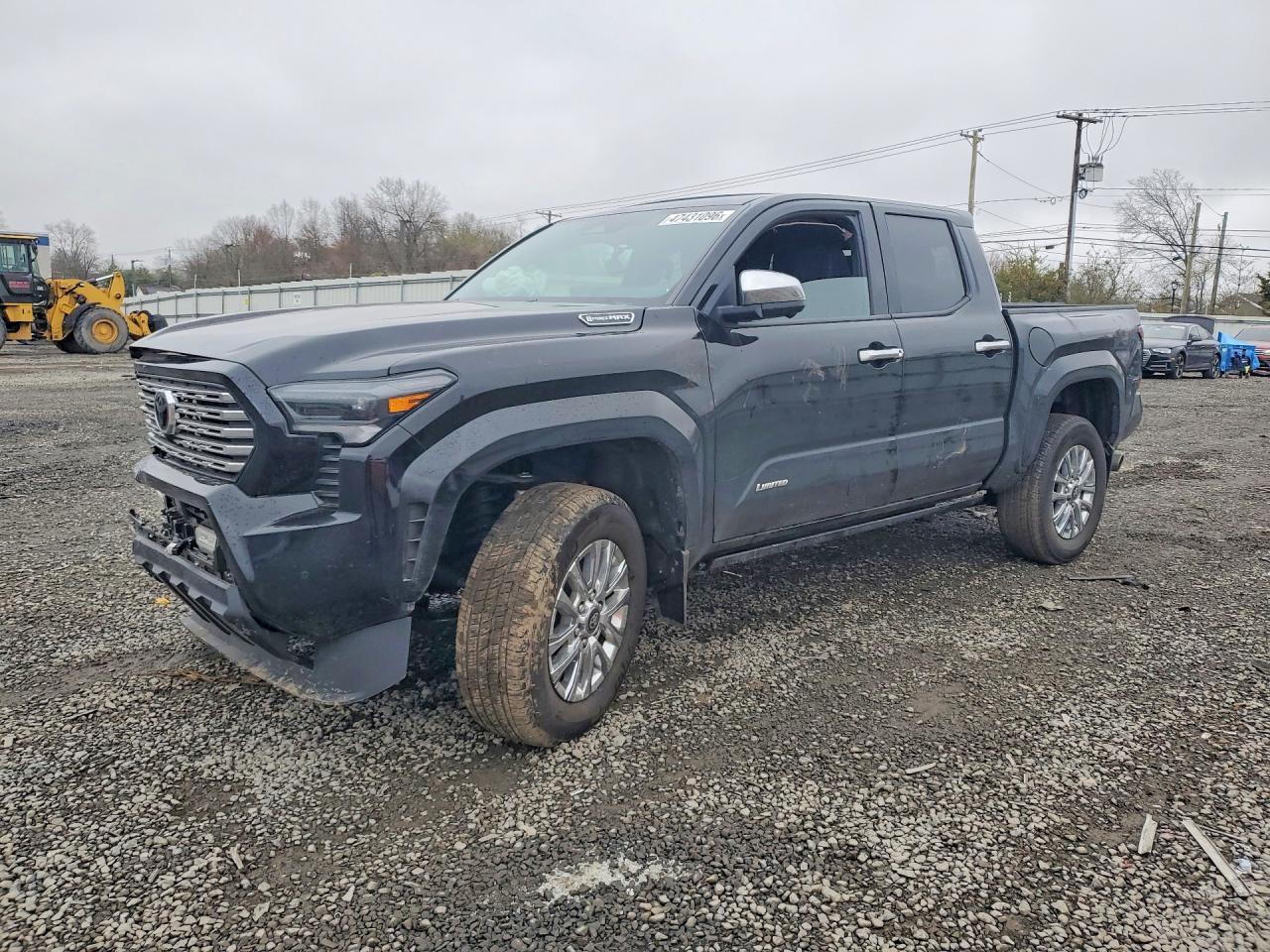 2025 Toyota Tacoma Limited HV