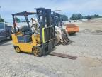 1995 Bobcat 1995 Caterpillar Forklift