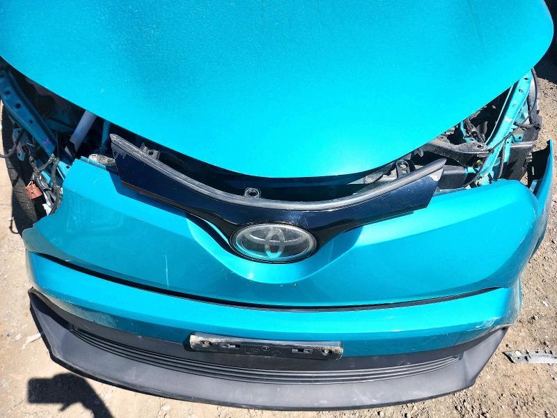 2018 Toyota C-hr xle Premium