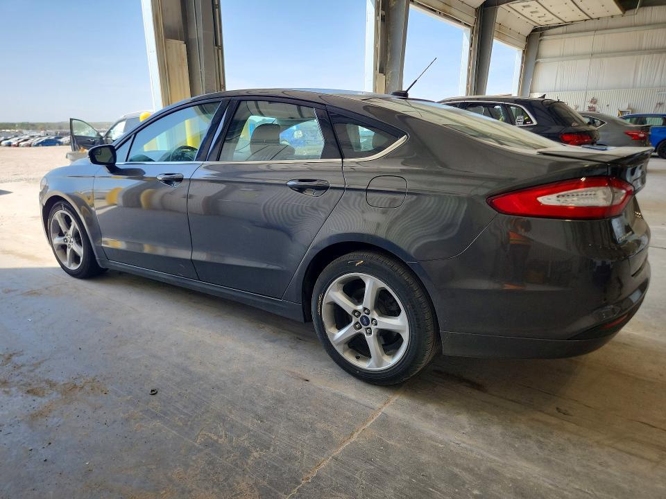 2016 Ford Fusion se