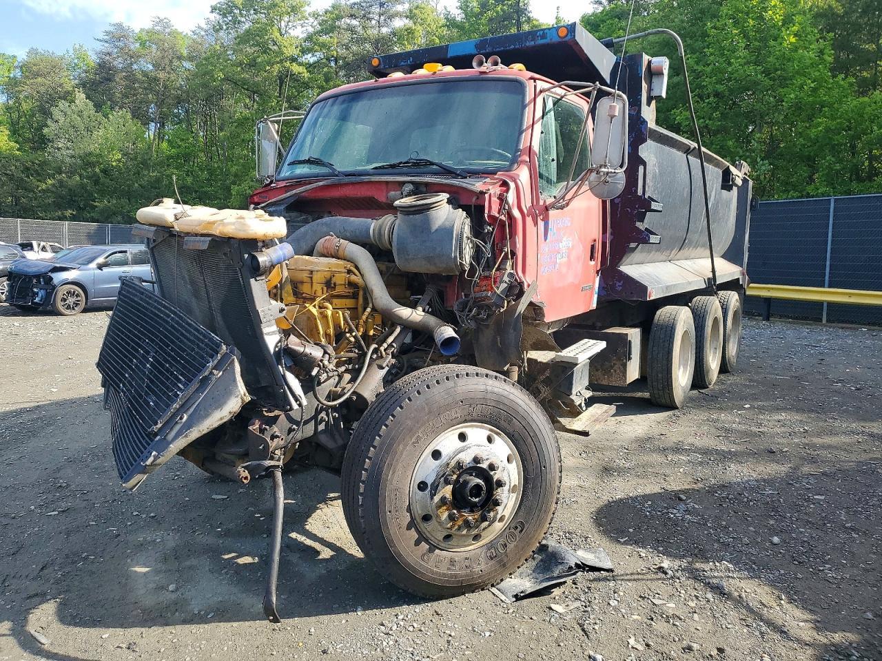 1999 Sterling 1999 Sterling LT9522 Dump Truck