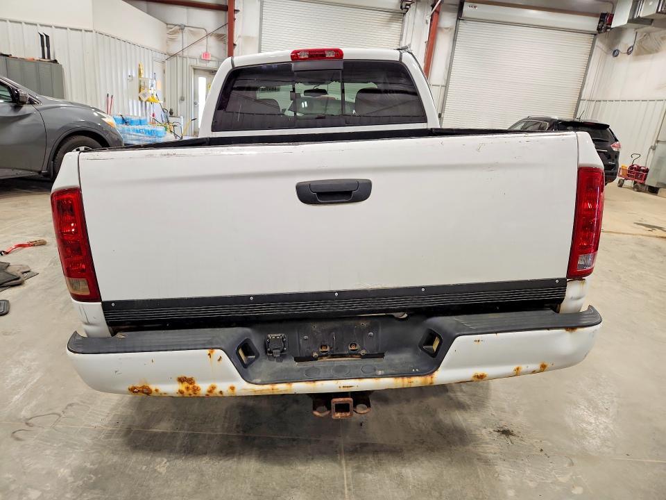 2004 Dodge RAM 1500 ST