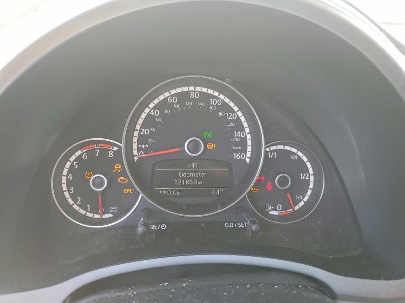 2016 Volkswagen Beetle se