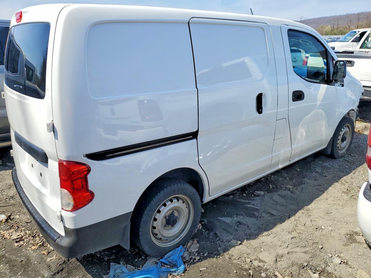2019 Nissan NV200 S