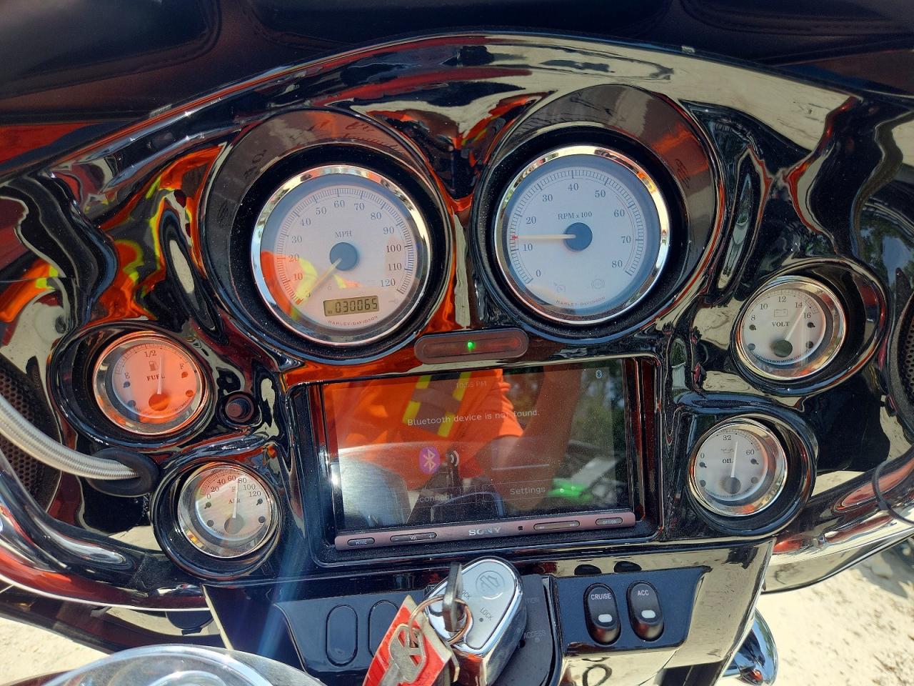 2011 Harley-Davidson Flhx