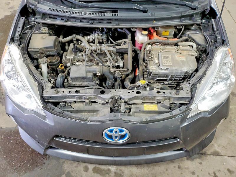 2014 Toyota Prius c two