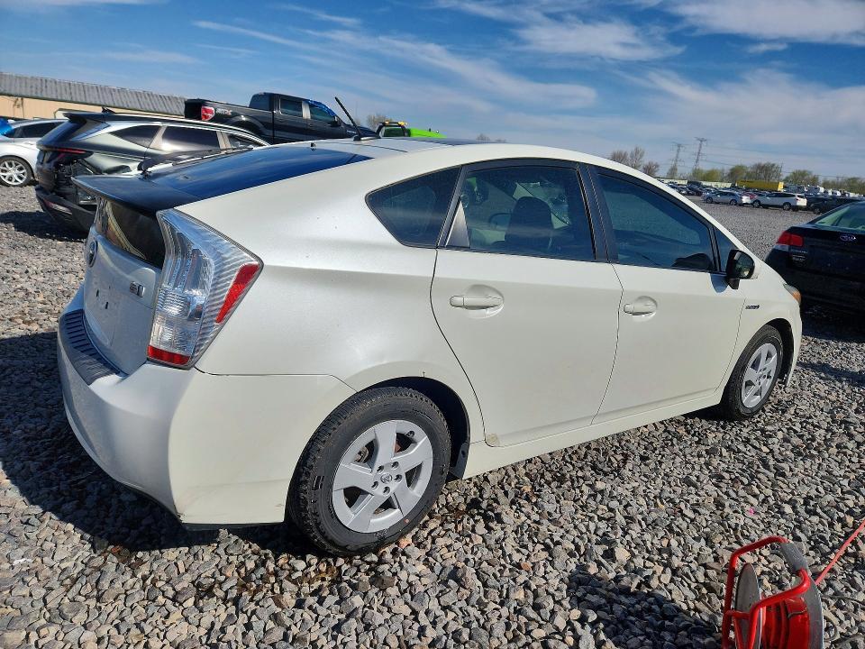 2011 Toyota Prius Three