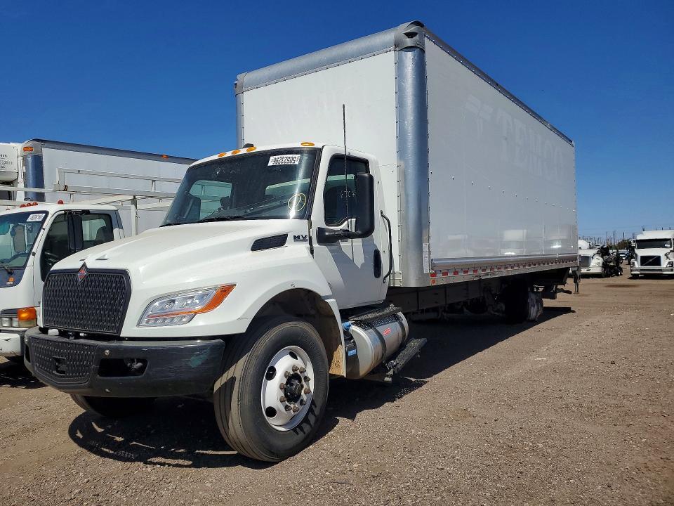 2023 International MV607 BOX Truck