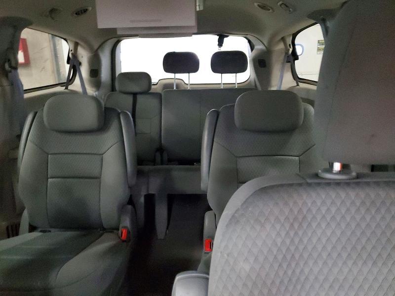 2010 Chrysler Town & Country Touring