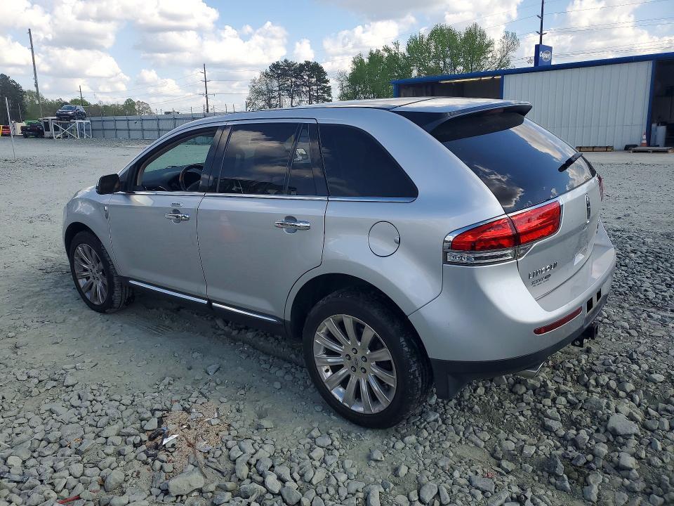 2013 Lincoln Townhouse MKX