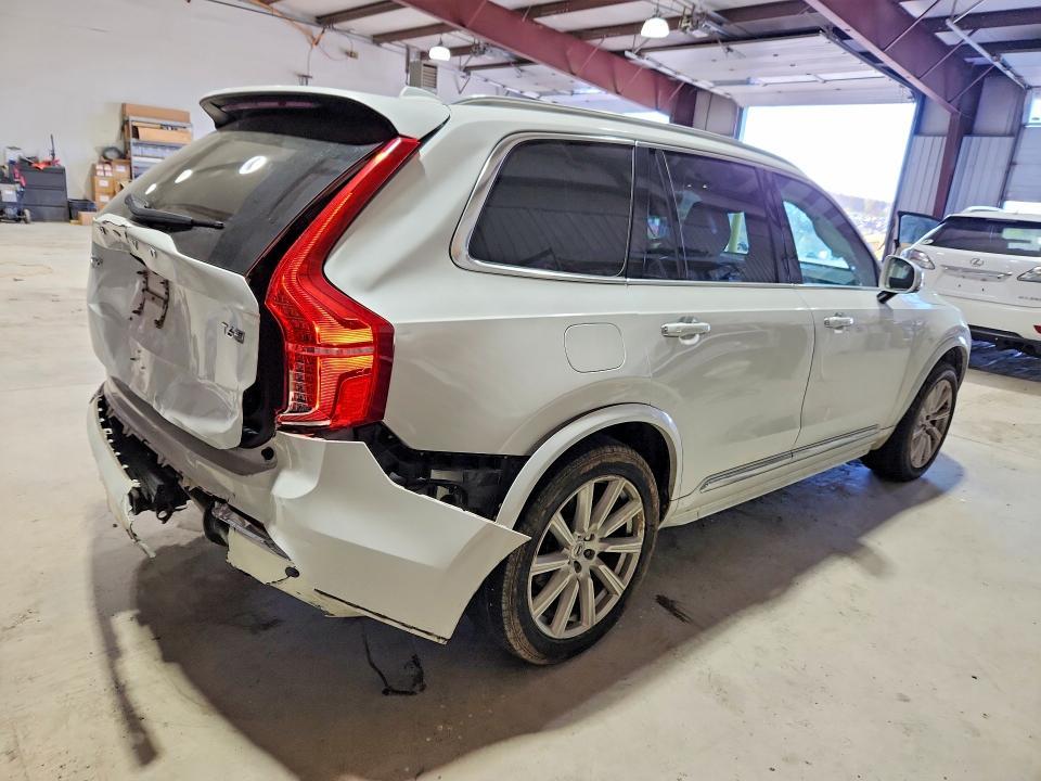 2016 Volvo Xc90 T6