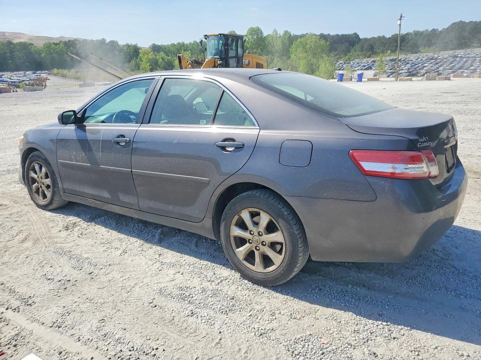2011 Toyota Camry le