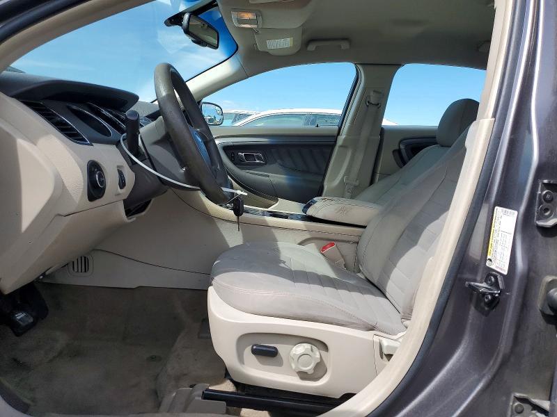 2012 Ford Taurus se