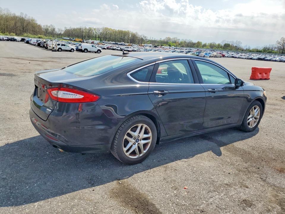 2013 Ford Fusion se