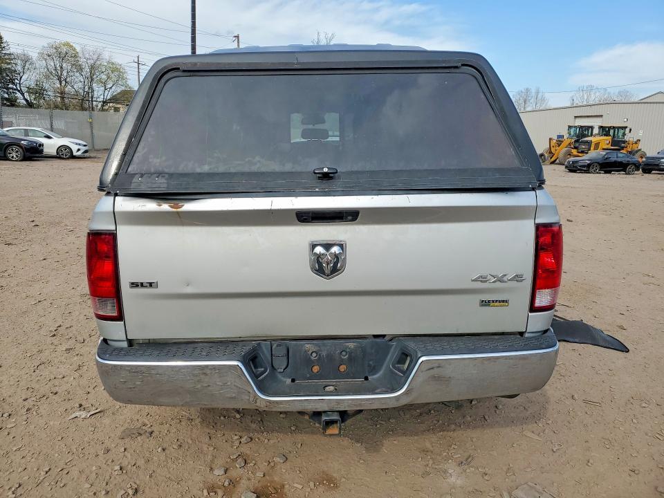 2015 Dodge RAM 1500 SLT