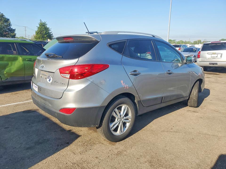 2013 Hyundai Tucson gls