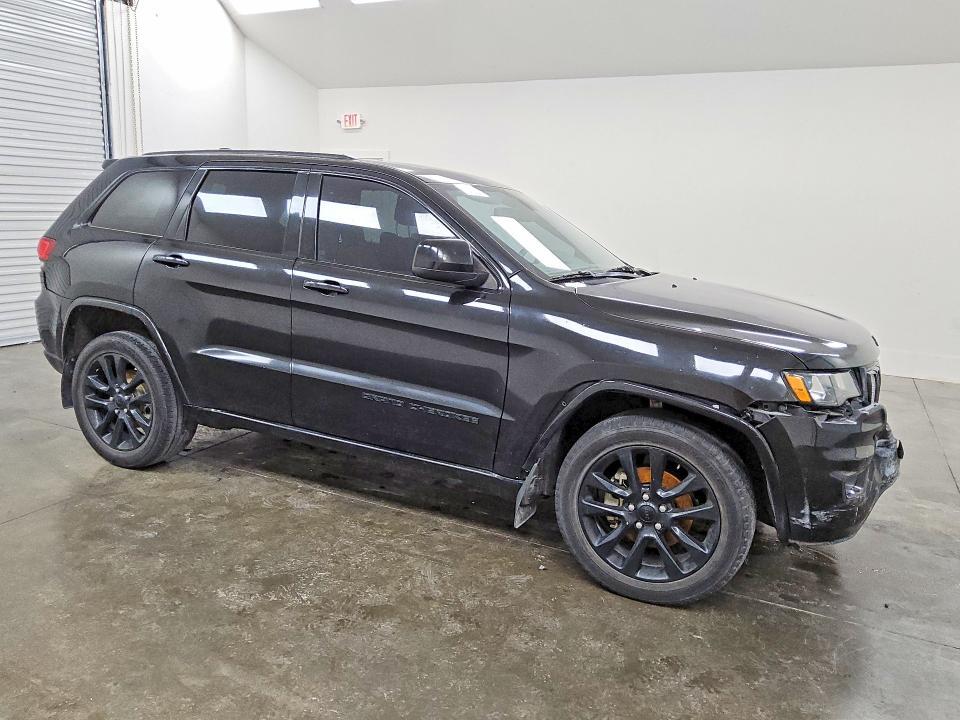 2019 Jeep Grand Cherokee Laredo