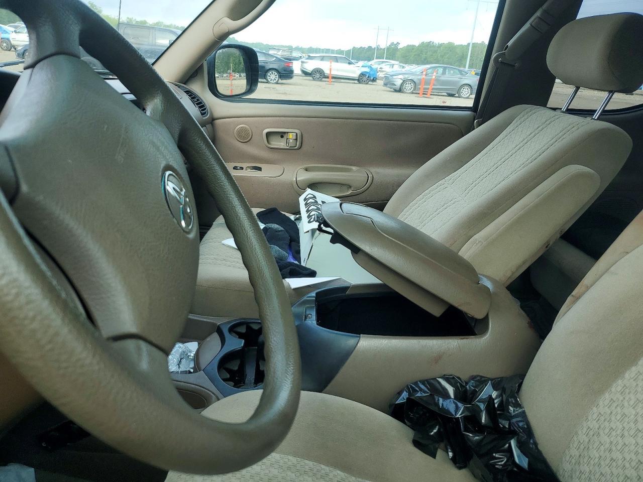 2004 Toyota Tundra SR5