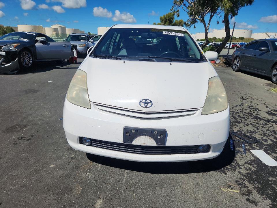 2004 Toyota Prius Base