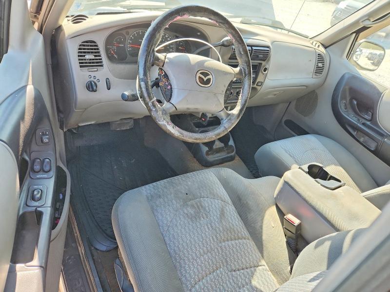 2002 Mazda B3000 cab Plus