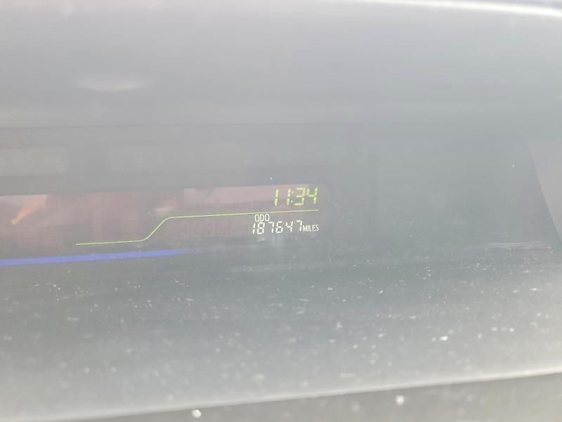 2013 Toyota Prius v two