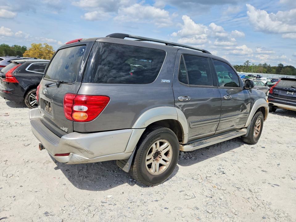 2004 Toyota Sequoia SR5