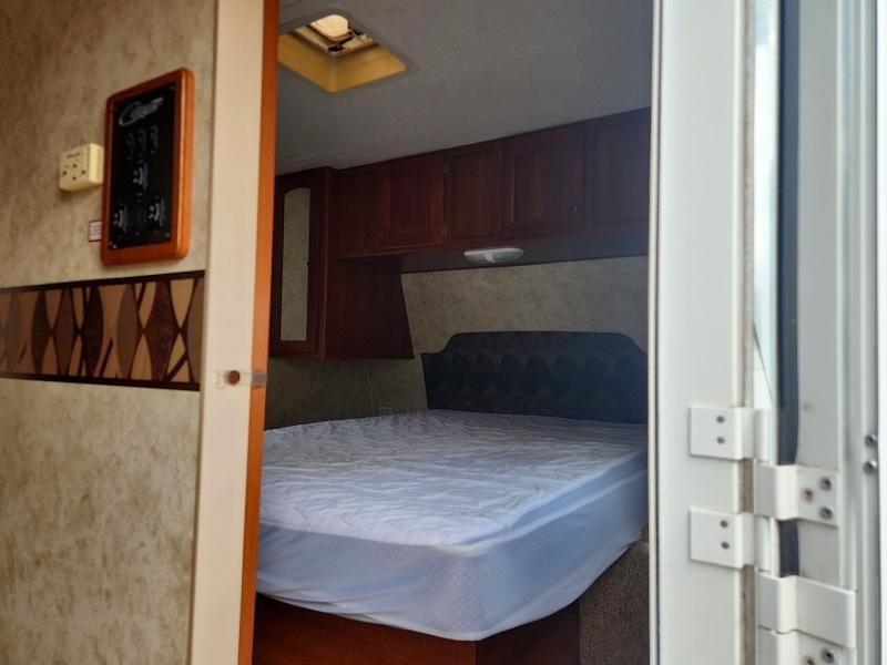 2010 Keystone COUGA29RKS